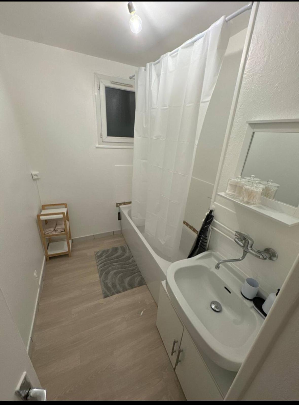 Claire Joie Apartamento Bourges Exterior foto